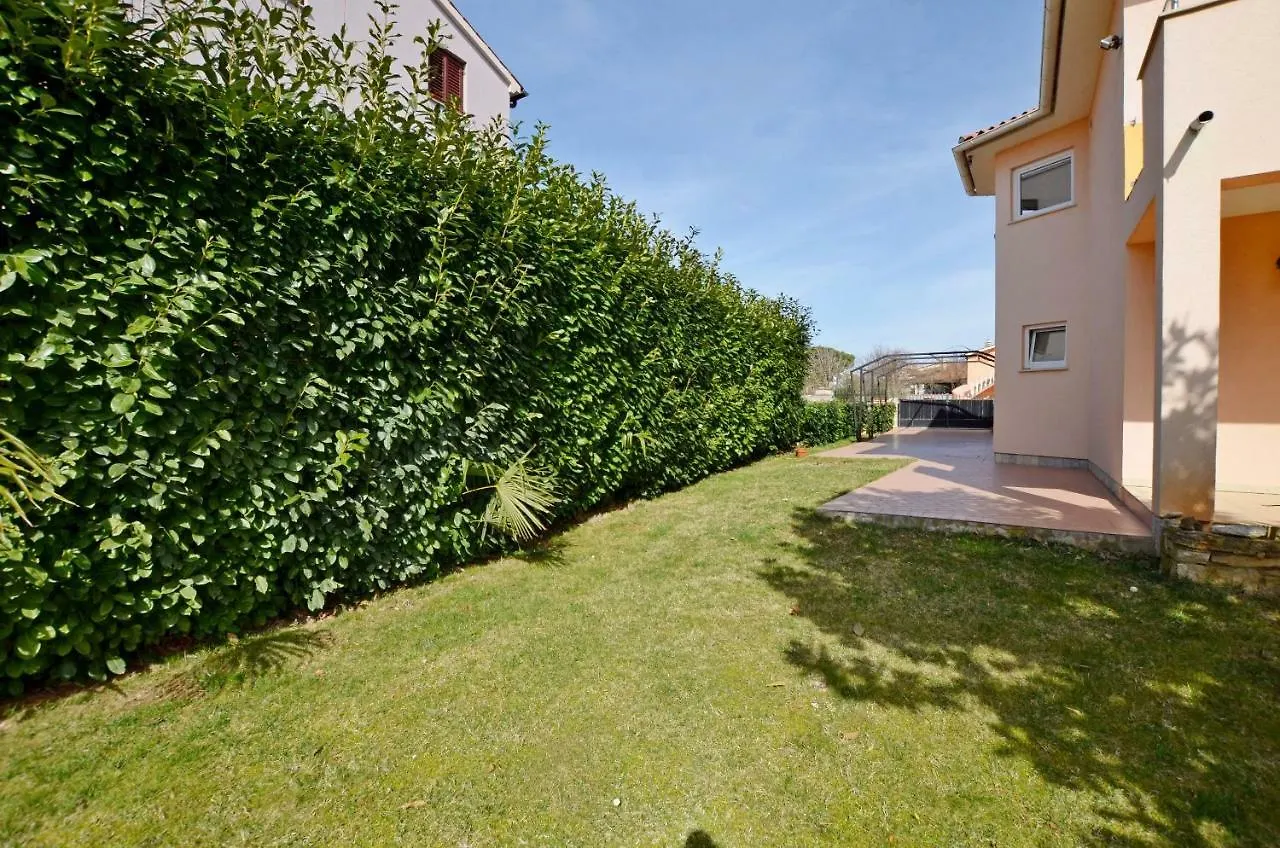 Villa Di Te Nema Holiday home Pula